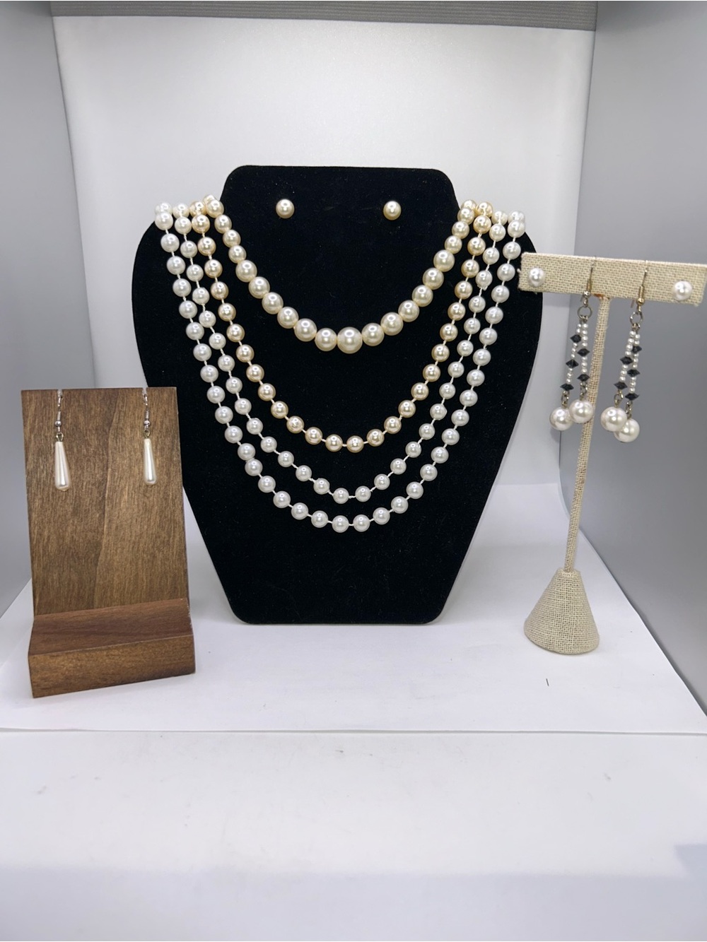 VTG 4 Classic Faux Pearls Necklace & Earrings Sets - Beaded Costume Jewelry